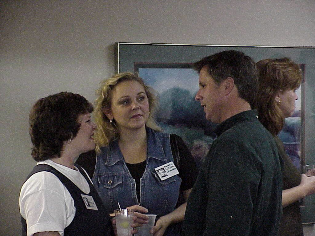 Collins.jpg (46366 bytes)